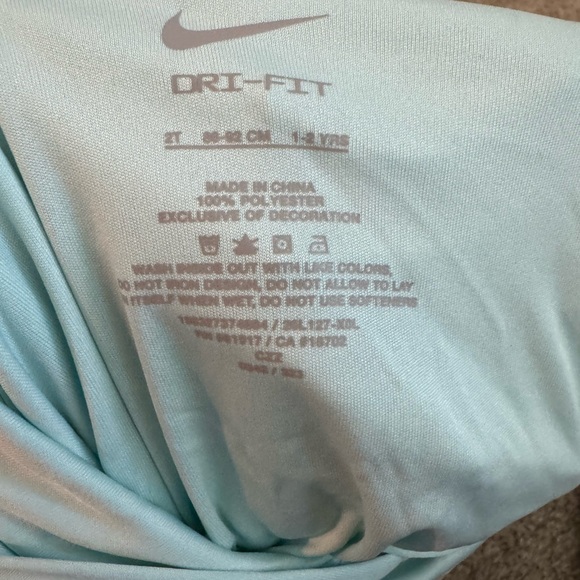 Nike Kids DriFit Hoodie  Leggings Set - Picture 4 of 4